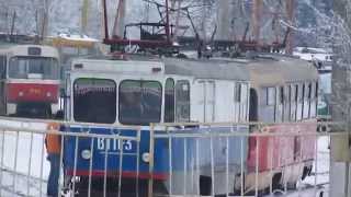 preview picture of video 'Салтовское трамвайное депо. ВТП-3 с битым вагоном Tatra T3SU - Kharkiv. Tram depot Saltovskoe'