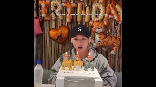 Download lagu Happy Birthday Lee Know🎉🎉😻✨#skz#leeknow#birthday#fyp mp3