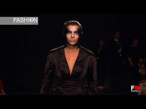 JULIEN FOURNIÈ Haute Couture Fall 2011 Paris - Fashion Channel