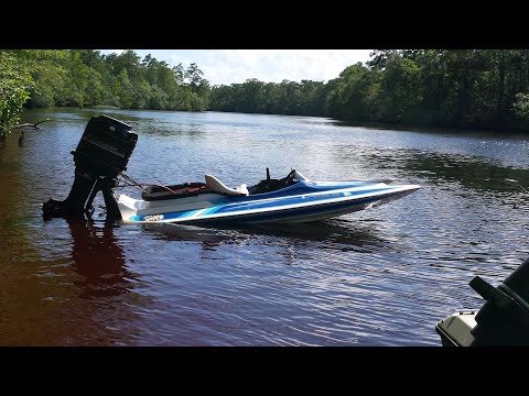 papa Vern going fast  11'  mini eliminator tunnel hull speed boat with inline 6  90  mercury