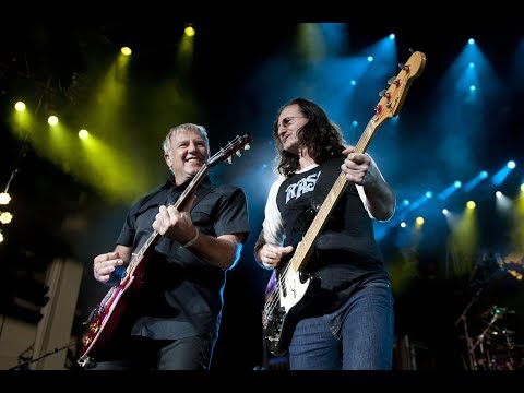 Rush Guitarist Alex Lifeson Says Band Is ‘Basically Done… We Felt It Was Enough’