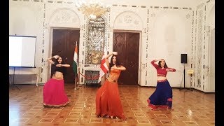 Sharara Sharara / Dance group Lakshmi / Mere Yaar 