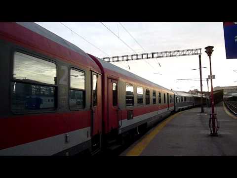 "Delfinul" 91-53-0-477-551-2 plecand din Bucuresti Nord cu R 831 (Bucuresti Nord - Brasov)