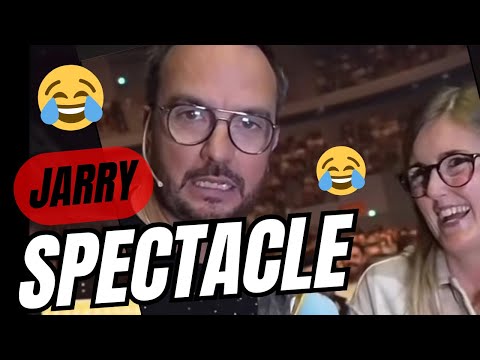 Jarry en spectacle😂🙏💖 #humour #comedyvideo #drole #sketch #lol #mdr #spectacle #blague #standup 