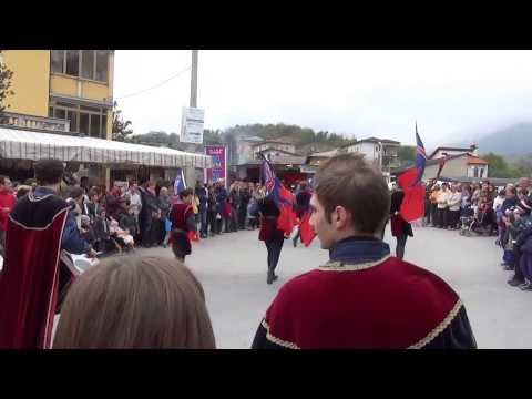 2^PARTE : FIERA DI S. LUCA DEMONTE (CN) SBANDIERATORI E MUSICI S. DAMIANO D'ASTI 13 - 10 - 2013.