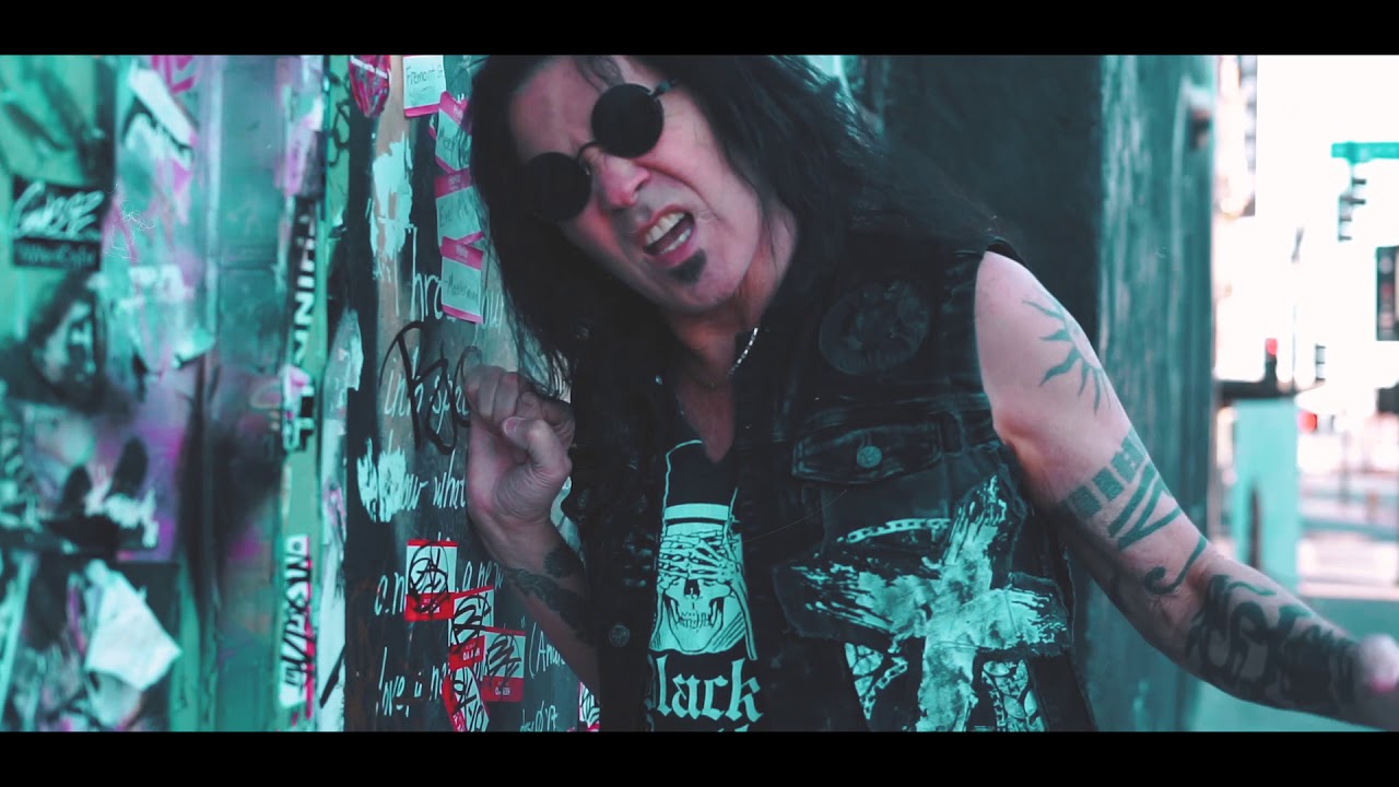 Jizzy Pearl (of Love/Hate) - 