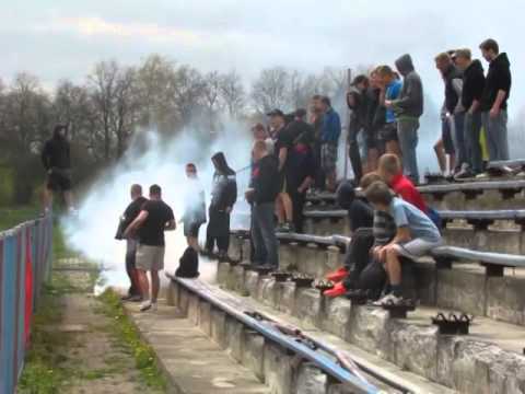 Kibice na meczu Czarni - Hetman