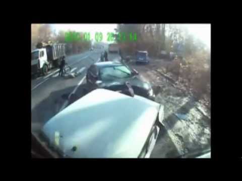 Głupota kierowców i pieszych w Rosji