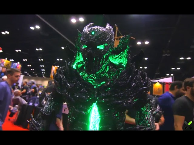 Крутой костюм на MegaCon