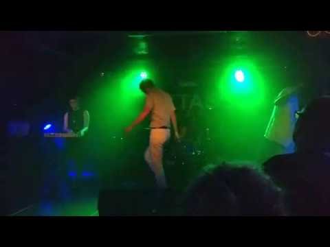 Pop. 1280 - Pyramids on Mars