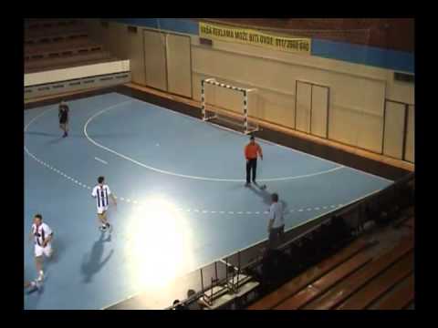 26.10.2013. RK Primus Car Dušan  - RK SC Voždovac  1.poluvreme