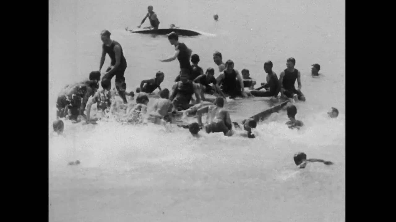 The "Float," Waikiki, Honolulu, Hawaiian Islands (1906) Edison