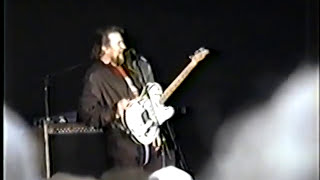 Waylon Jennings - Where Corn Don't Grow (Live Fan Footage)
