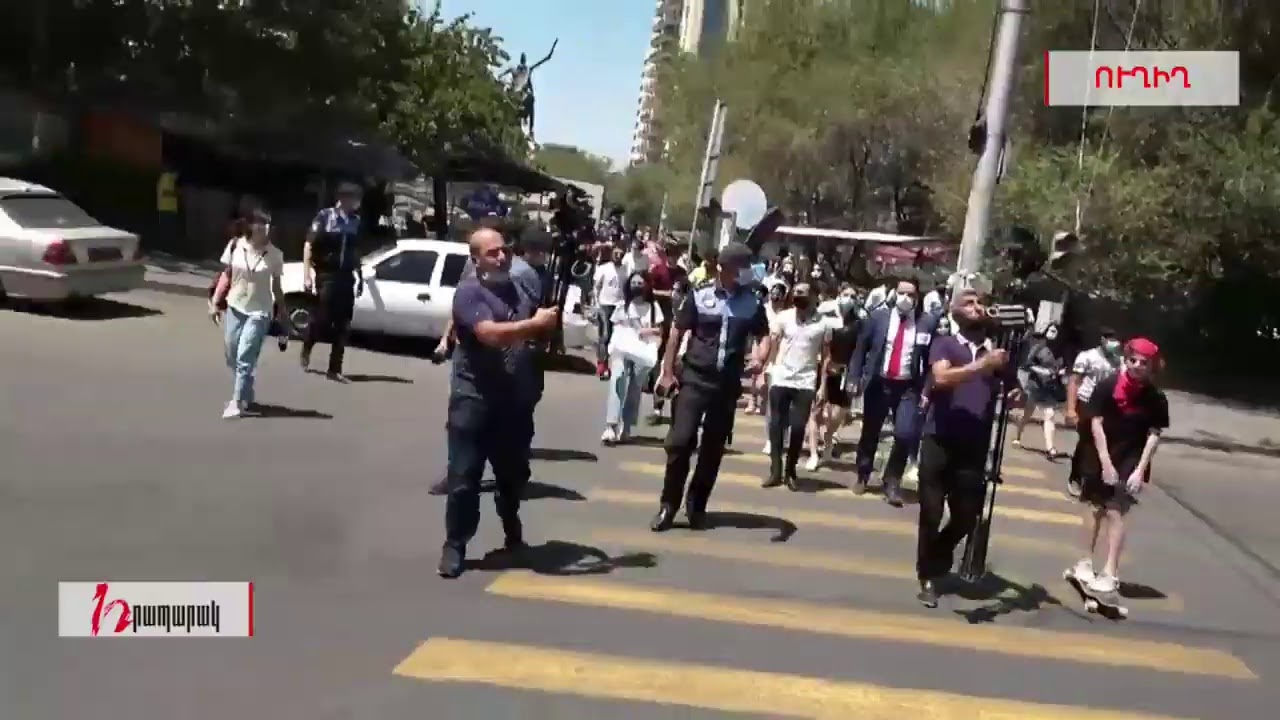 Չընդունված դիմորդների եւ նրանց ծնողների բողոքի ակցիան