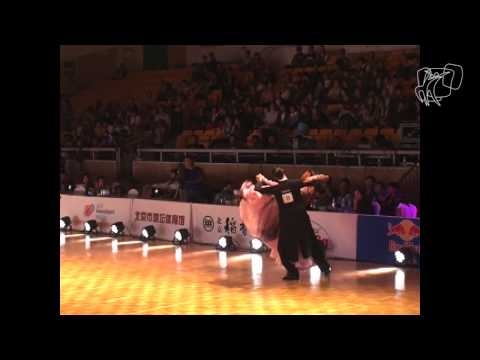 2011 WDSF World Freestyle Standard: Csaba Laszlo - Anna Mikes, HUN