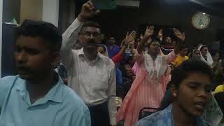 Download lagu TU BADE MAIN GHATU by Sis. Shelly Reddy @nagpur mp3 Download lagu TU BADE MAIN GHATU by Sis. Shelly Reddy @nagpur mp3