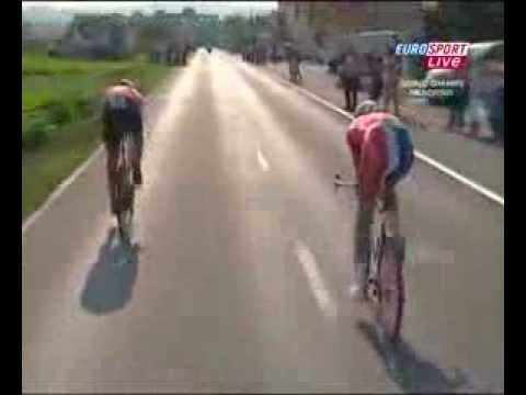 Fabian Cancellara's got a doped bike??? bike with engine???