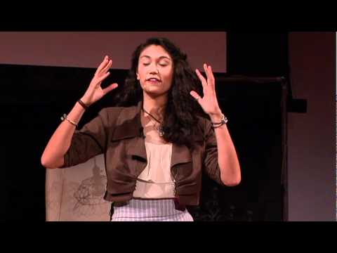 Sarah Kay, Poetess/Storyteller | TEDxEast
