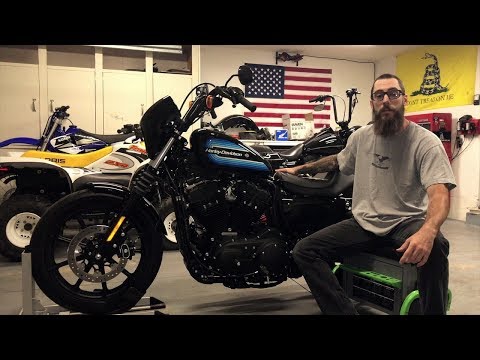 Harley Davidson Sportster Iron 1200 Oil Change