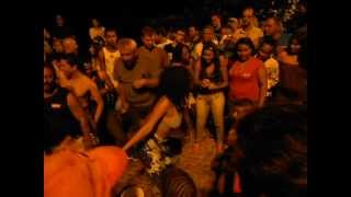 preview picture of video 'Asi bailan las mujeres en choroni...'