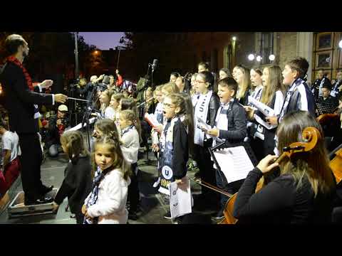 Scena urbană Primul pas pe stadion!