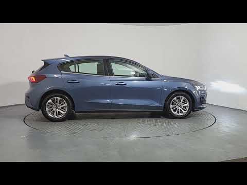 Ford Focus TITANIUM Petrol Manual - Image 2