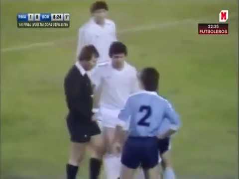 Copa UEFA 1985/1986: Real Madrid 4-0 Borussia Monchengladbach (11/12/1985). Narración en español.