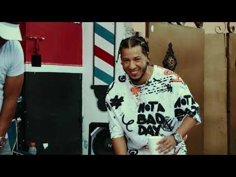 Blanco 03 - Sandungueo (Video Oficial )