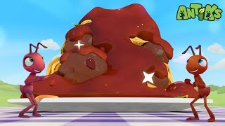 Joey & Boo Get Stuck in a Meatball! 🪲🍝😂 | Antiks | Wildest Moments Compilation