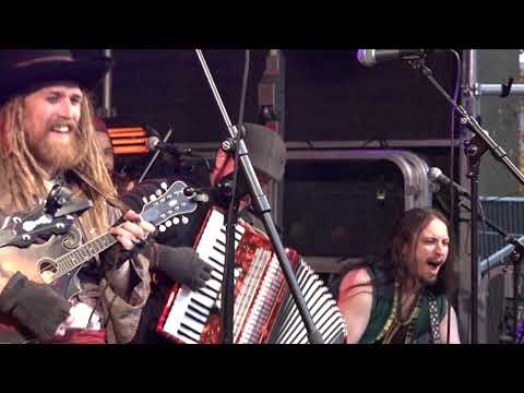 Varend Volk - Two More Pints @ Castlefest Winter Edition 2019