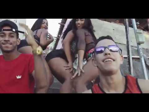 MC TOCHA E MC PIKENO E KEVIN O CHRIS - FECHADO COM A PUTARIA - CLIPE OFICIAL
