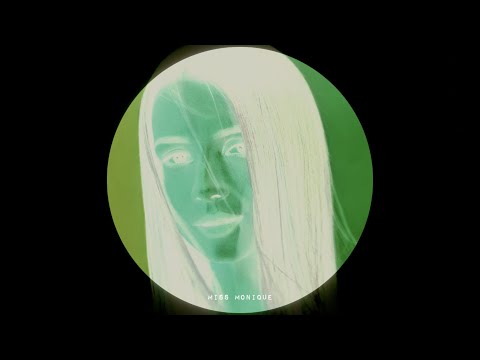 Pavel Khvaleev &amp; Miss Monique feat Avis Vox - Silent (Radio Edit) // Progressive House