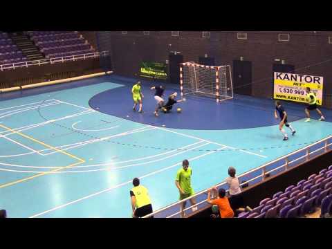 I liga: Ruszczycki Ubezpieczenia - Castorama   1:2 (1:1)