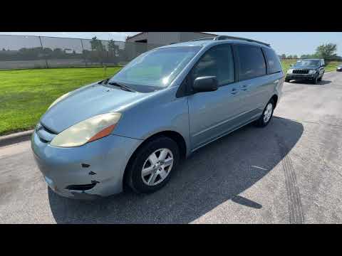 103113  2006 Toyota Sienna LE 7-Passenger