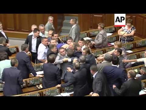 A dispute broke out in the Ukrainian parliament on Tuesday after a lawmaker blamed the Ukrainian aut