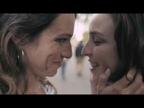 Elefantes - Mujer contra Mujer (Videoclip Oficial)