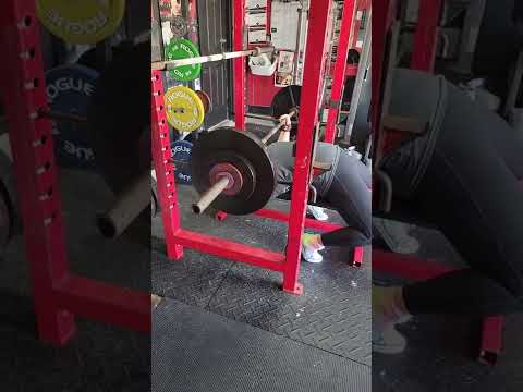 Kaitlinn does 191lbs Dead Press