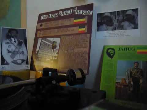 MELCHIZEDEK HI POWA plays ''Bob Beebas & Dread Lion - Lion a Roar & Dub''