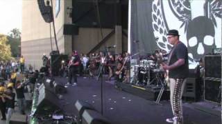 Sublime with Rome - &quot;Santeria&quot; live at Smoke Out Fest 2009