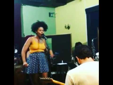 Ensaio com Abayomy - Exu ou Yeshua ( Doralyce)