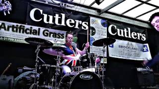 Reasons To Be Cheerful - Into The Valley, Live @ The Cutlers, 9-4-16