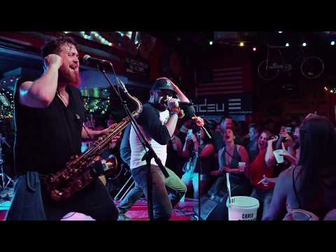 Tin Roof Bars - Live Music Joint