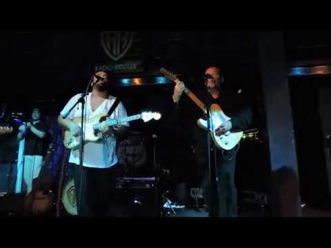 09 Live Radio Riddlers Purple Rain ft Ali Campbell