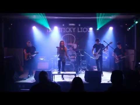 Alice Blue Live in MC PEKARNA 20.12.2014 [Pekarna Tv]