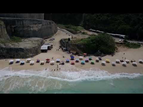 Waves Bali. Melasti BEACH