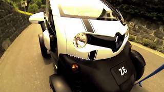 preview picture of video 'Renault Twizy in Liechtenstein'