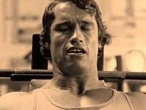 Arnold Schwarzenegger - Bodybuilding Training (Workout Motivation Video)