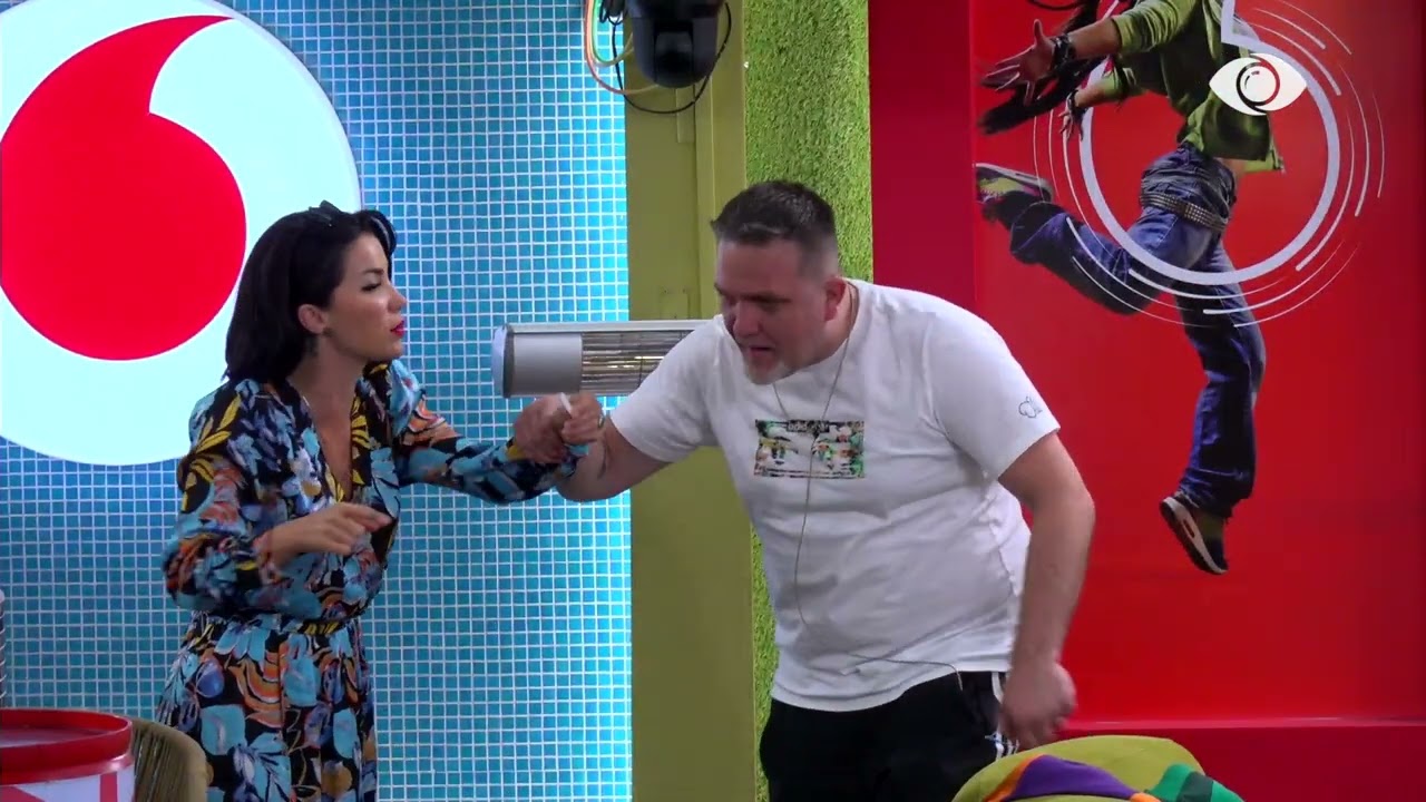 “Do ikësh kështu siç po e bën”/ Agravon debati mes Rozës dhe Julit