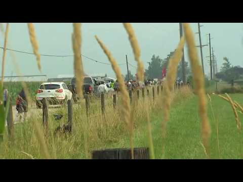 Workers demand better conditions at berry farm in Sumas
