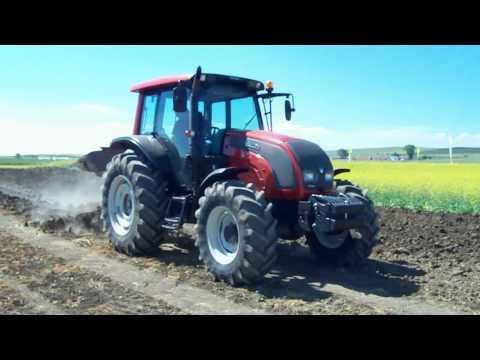 VALTRA - HATTAT TRACTORS DEMONSTRATION IN DLG-ÖÇP FIELD DAYS 2010 HD...!!!